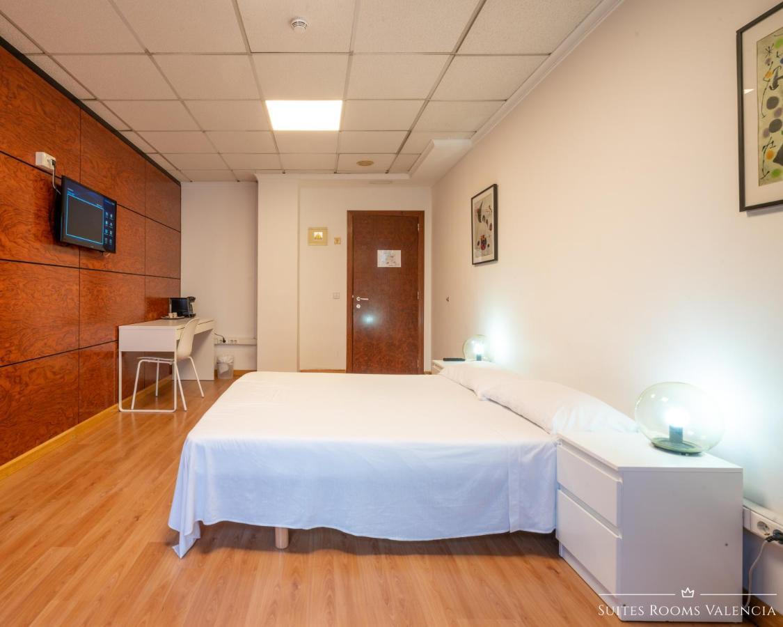 Suites Rooms Valencia Luaran gambar